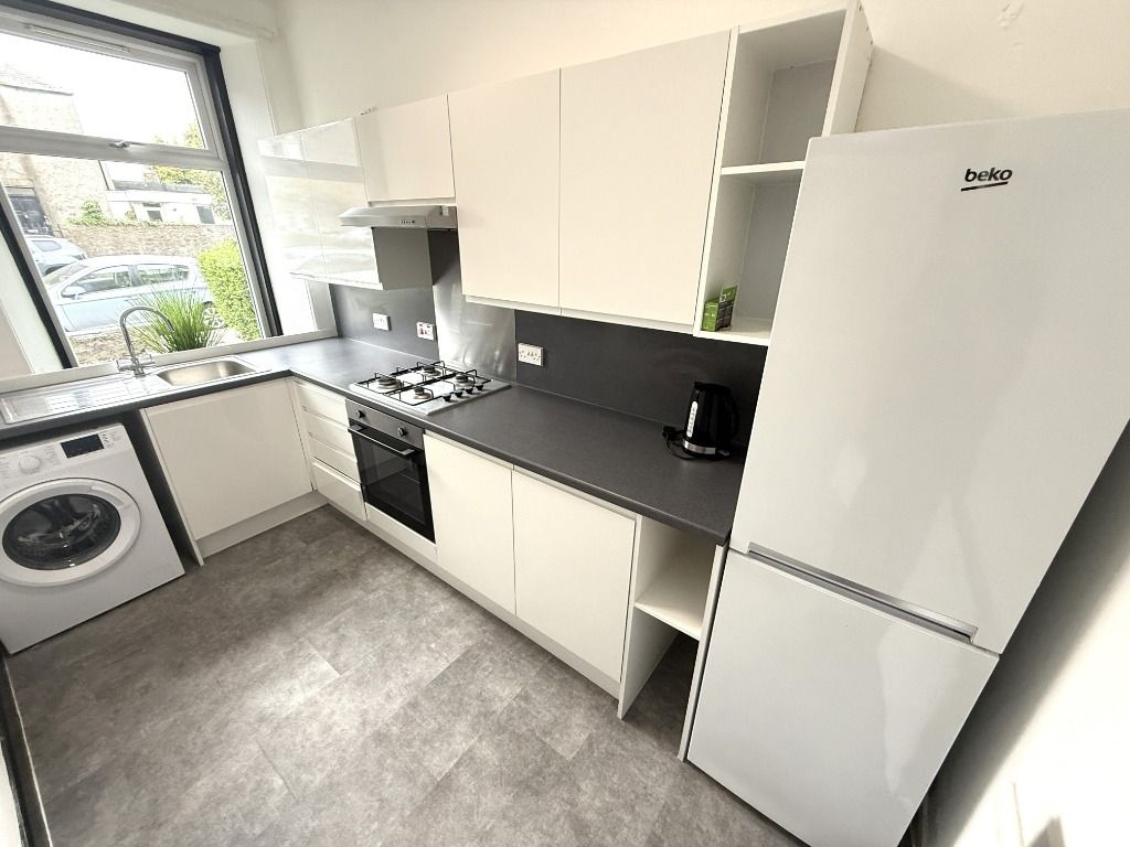 Property photo 3 of 8 Photo 3