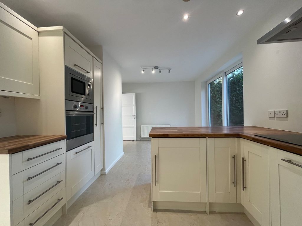 Property photo 3 of 25 Picture No. 19