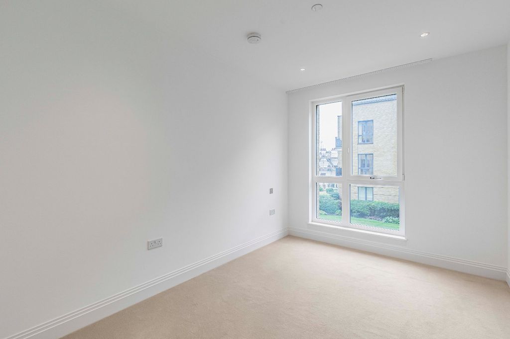 Property photo 3 of 13 Picture No. 08
