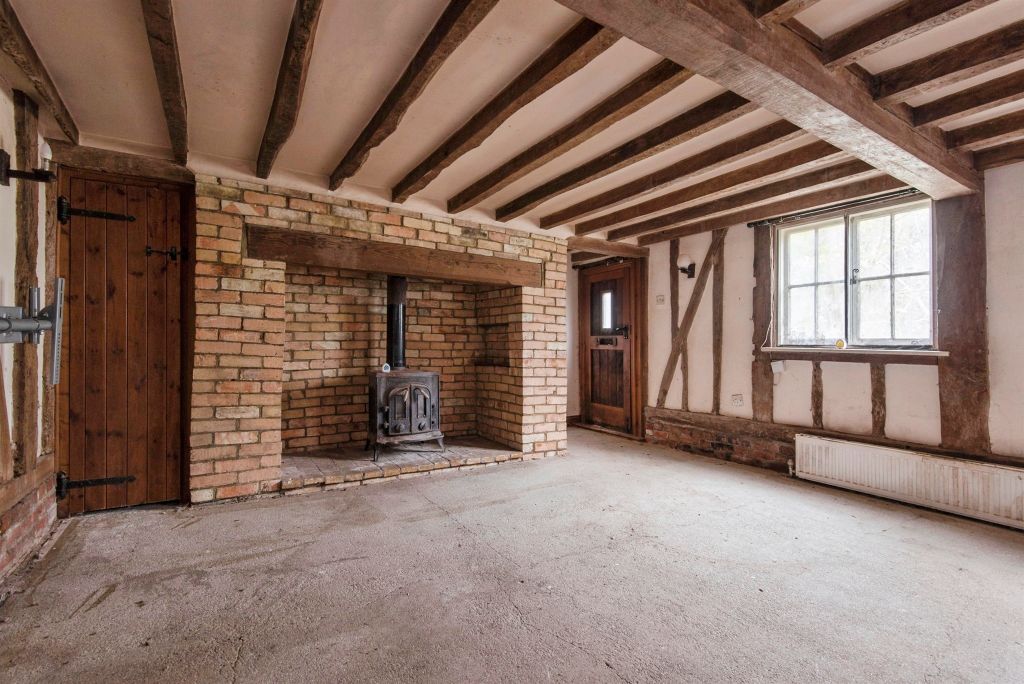 Property photo 3 of 17