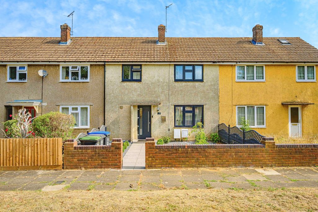 Property photo 1 of 16