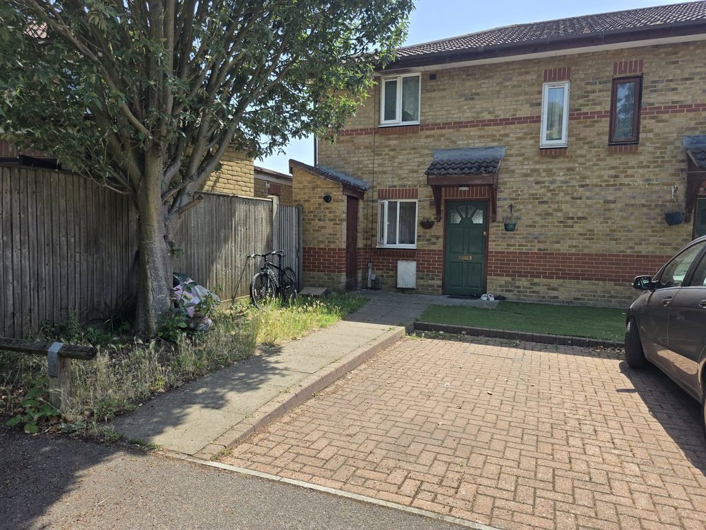 Property photo 1 of 17