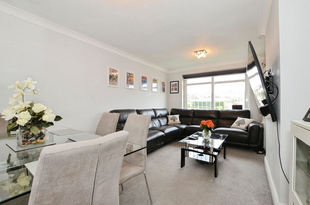 Property photo 1 of 16 Dsc_5958