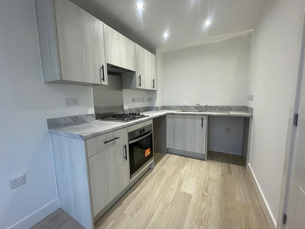 Property photo 3 of 12 Photo-2023-12-08-16-38-01.Jpg