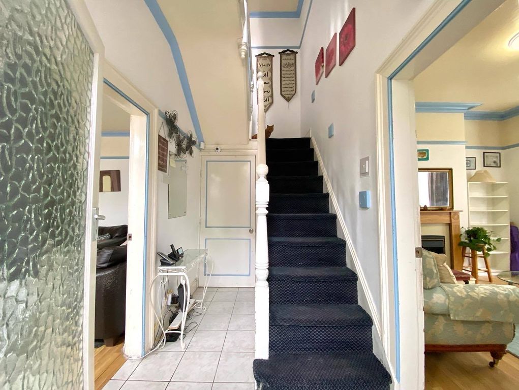 Property photo 2 of 10 Gallery