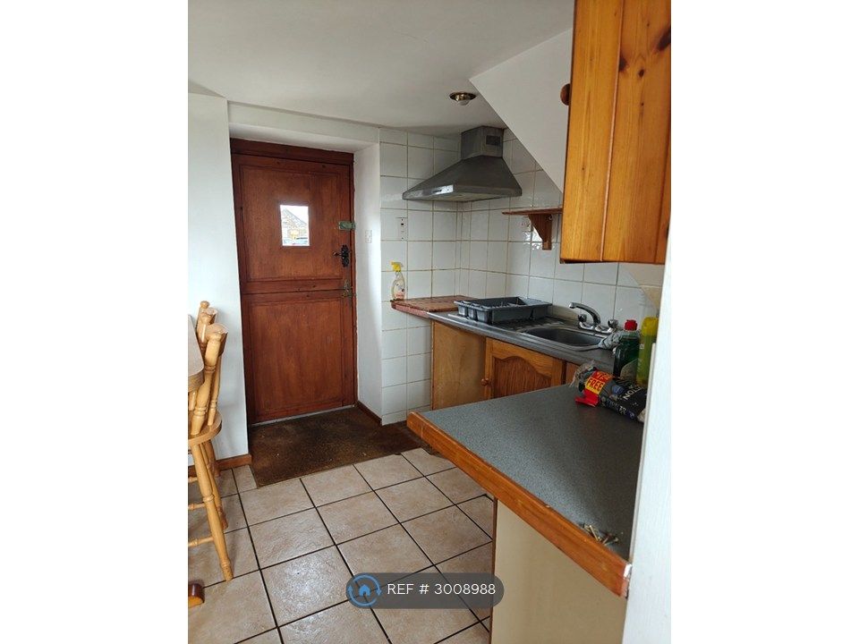 Property photo 3 of 9 Kitchen/Diner