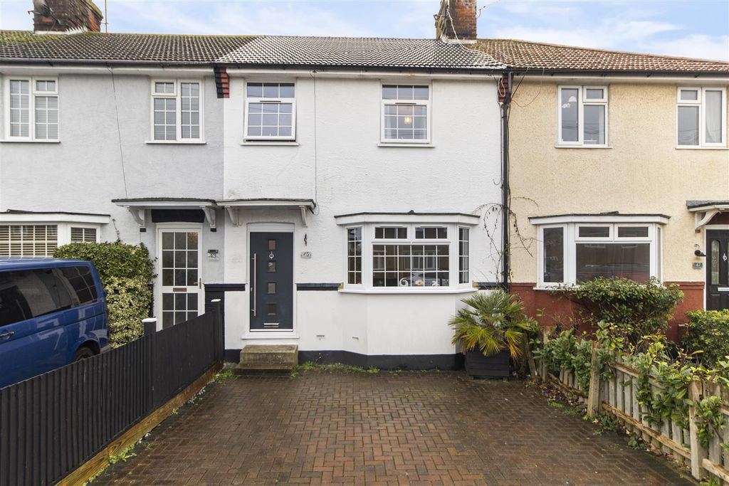 Property photo 1 of 30 Front.Jpg