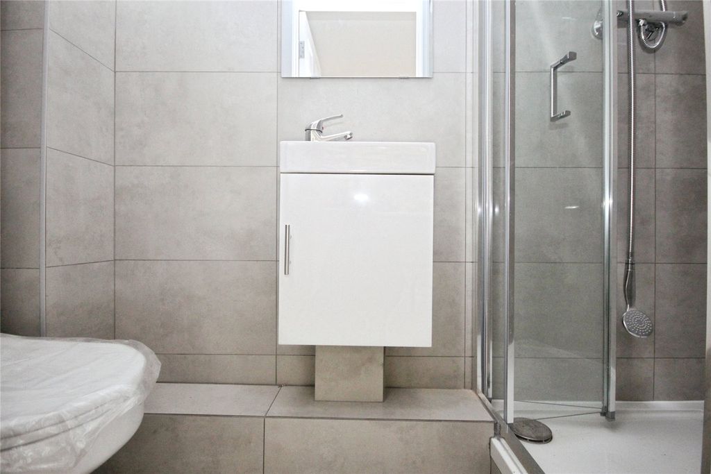 Property photo 3 of 3 Bathroom