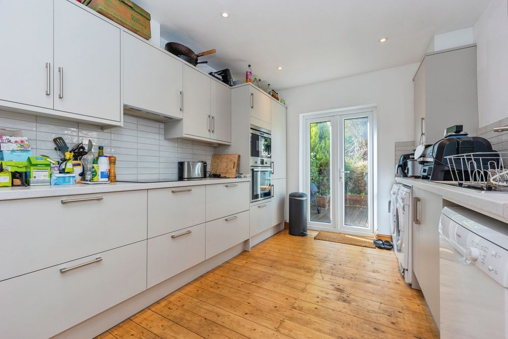 Property photo 2 of 21 Pbox-Img.Jpg