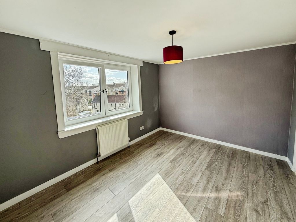 Additional image 13 of 3 bed flat for saleWaulking Mill Road, Clydebank G81