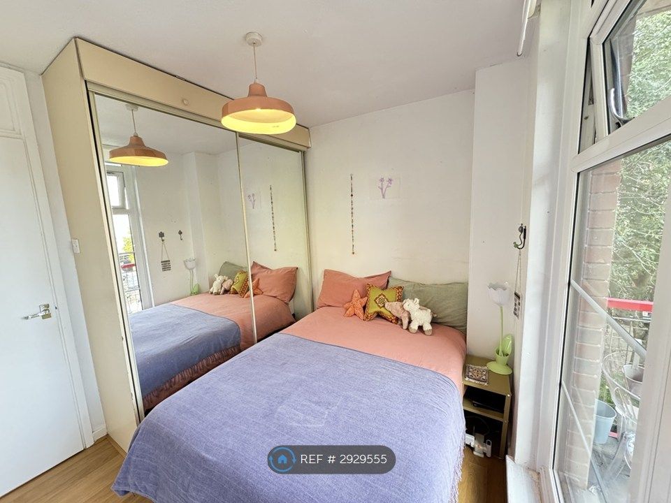 Property photo 3 of 23 Bedroom