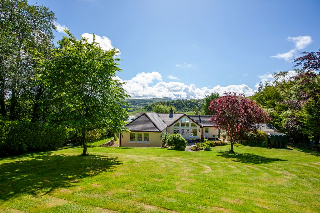 Property photo 1 of 29