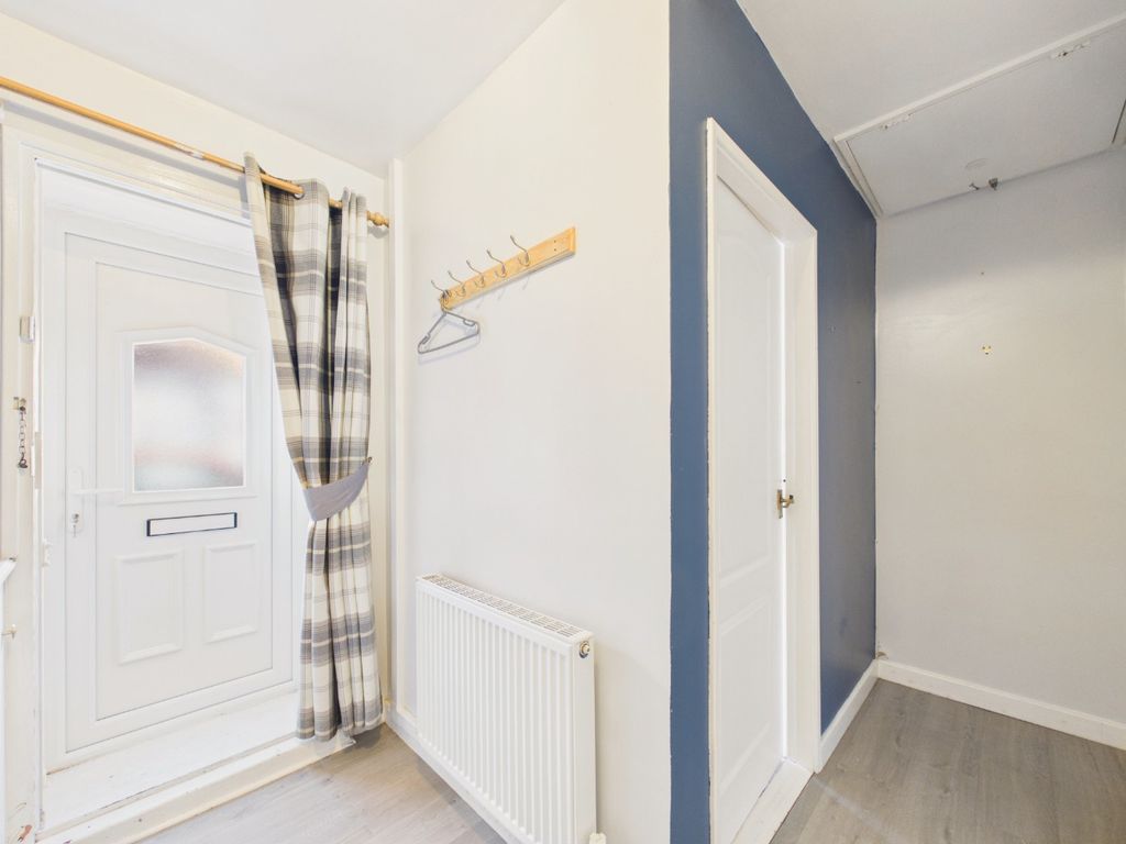 Property photo 3 of 14 5364914