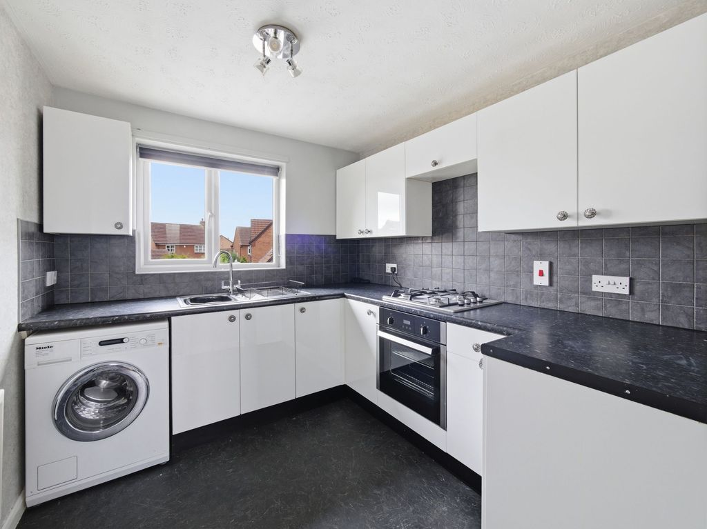 Property photo 2 of 15