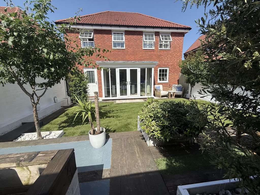 Property photo 3 of 21