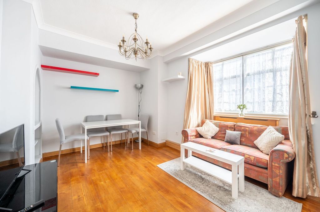 Property photo 1 of 6