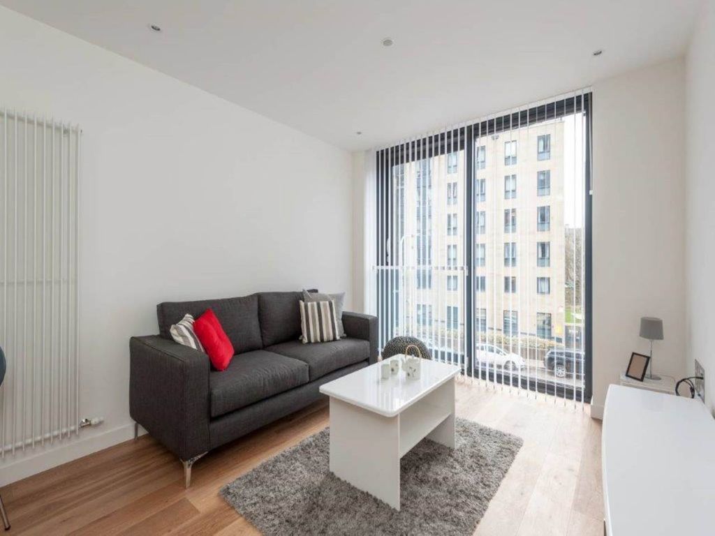 Property photo 2 of 8 Living