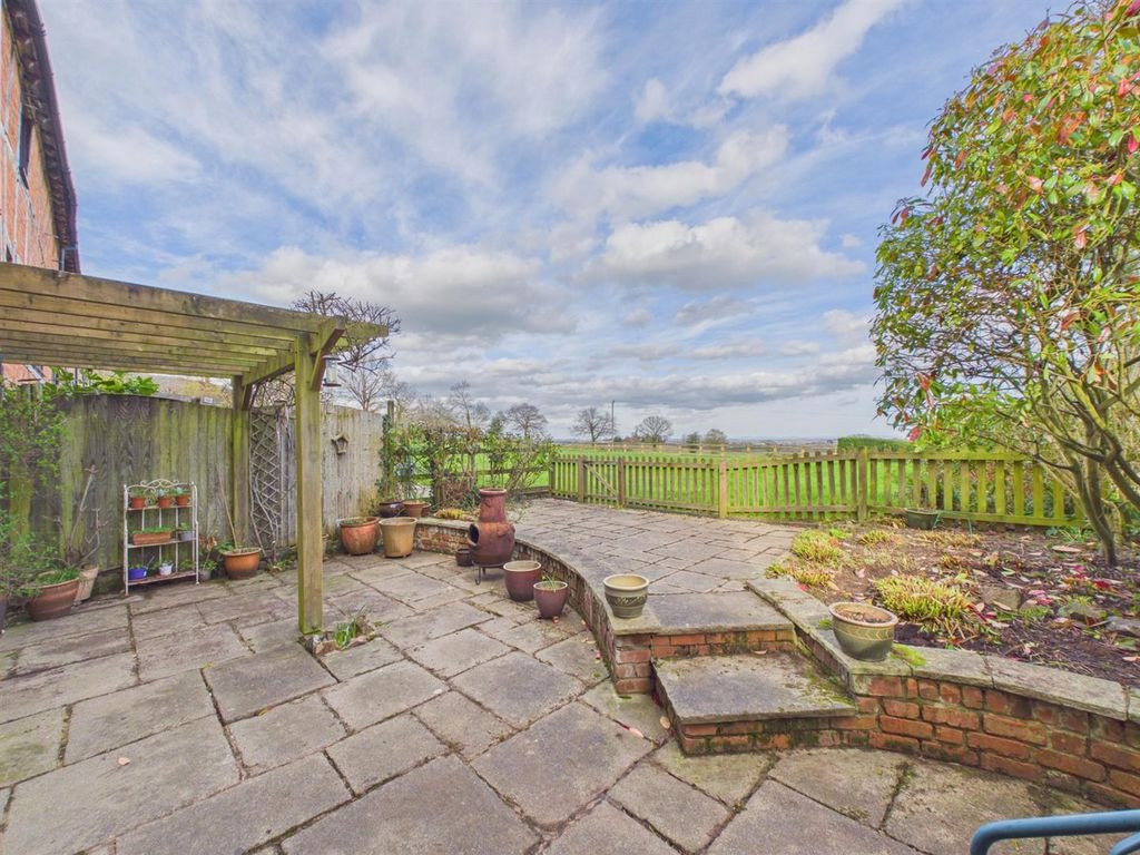 Property photo 2 of 26 Cam03972G0-Pr0265-Still019.Jpg