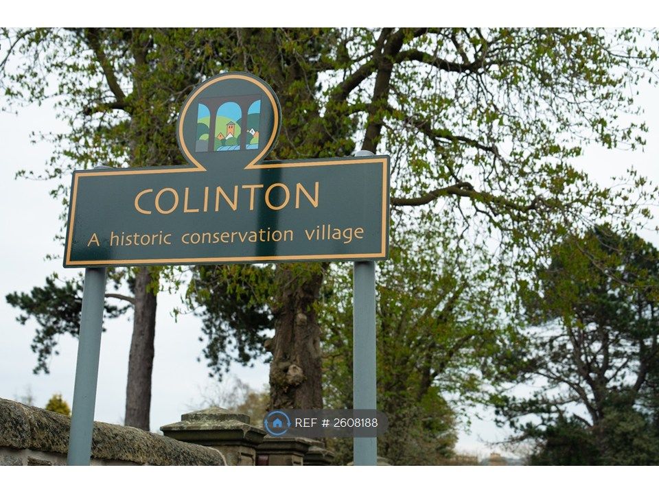 Property photo 2 of 24 Colinton Village Sign