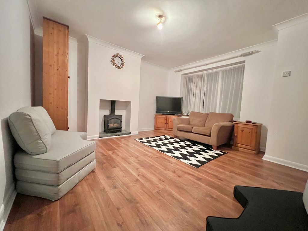 Property photo 2 of 12 Reception Room