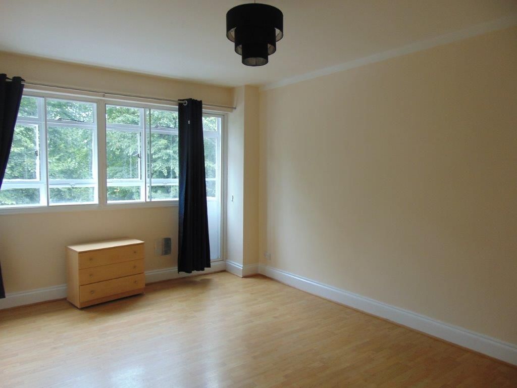 Property photo 1 of 4