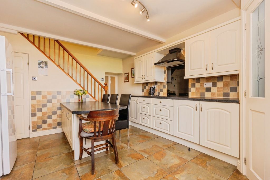 Additional image 5 of 4 bed detached house for saleGrains Road, Shaw, Oldham, Greater Manchester OL2