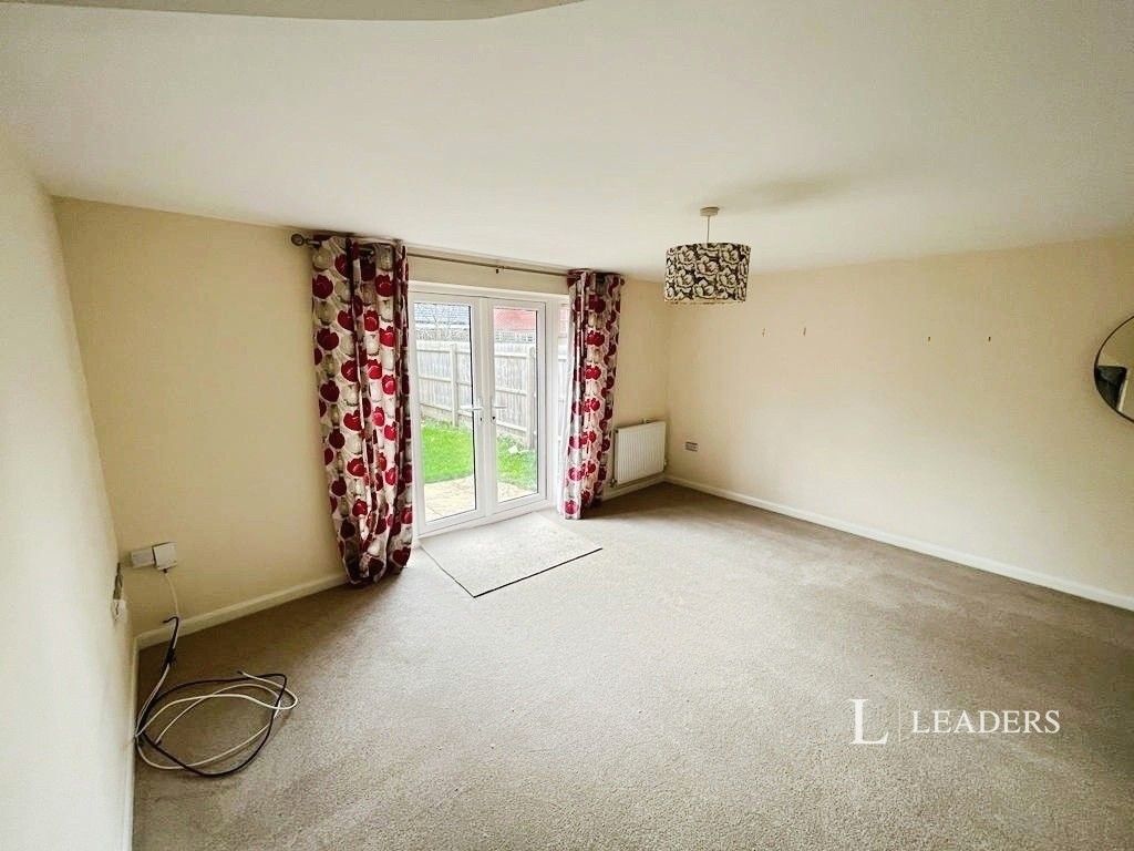 Property photo 3 of 10 Pbox-Img.Jpg