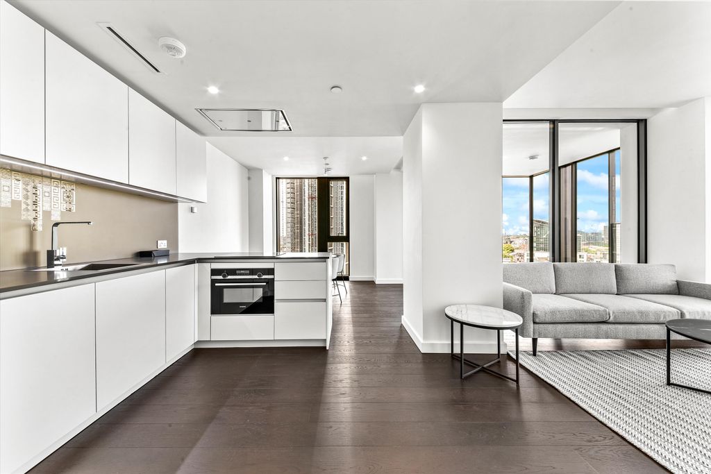 Property photo 1 of 22 Image