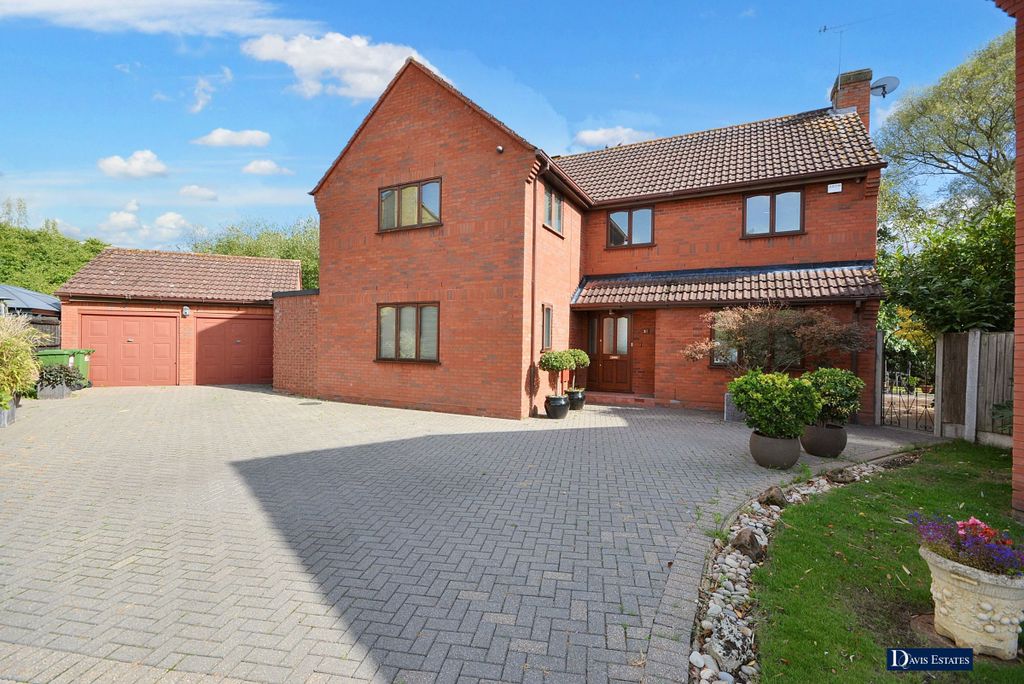 Property photo 1 of 30