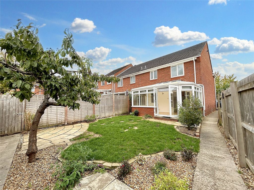 Property photo 3 of 18 Picture No. 11