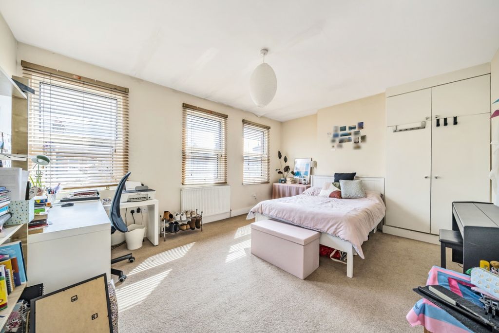 Property photo 3 of 6 1017037 (4)