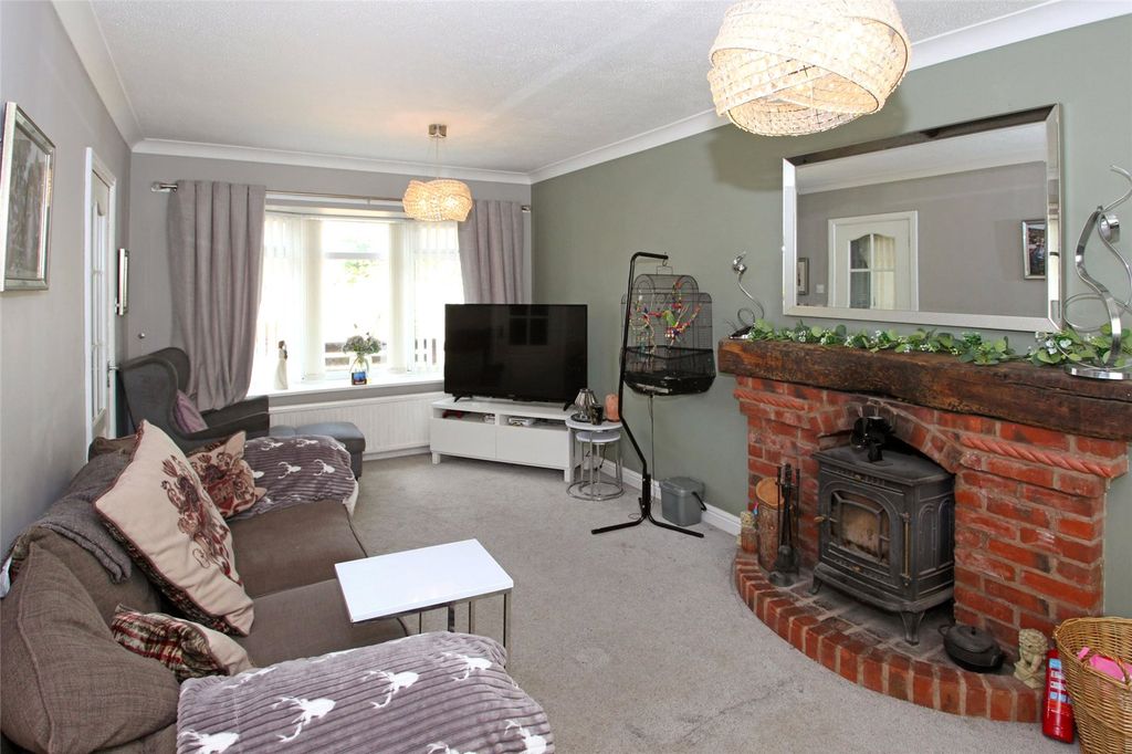 Property photo 3 of 27 Picture No. 06