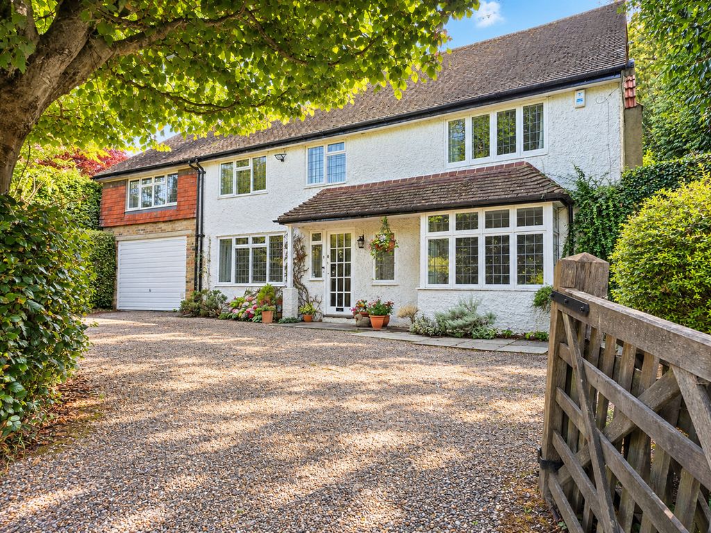 Property photo 1 of 19