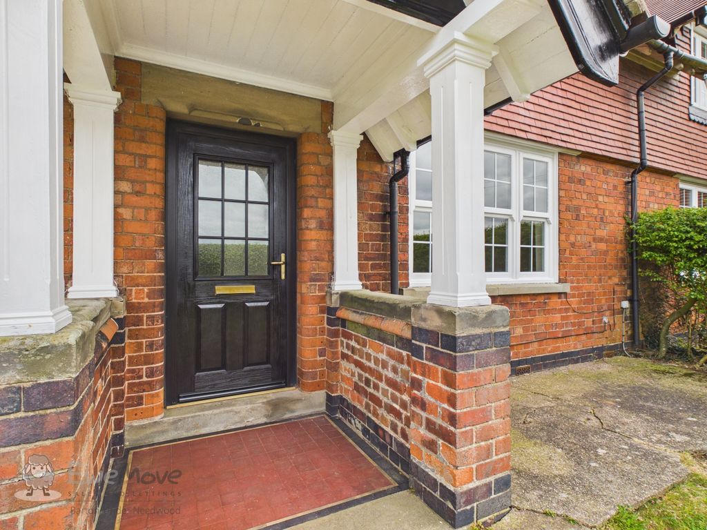 Property photo 2 of 22 Entrance