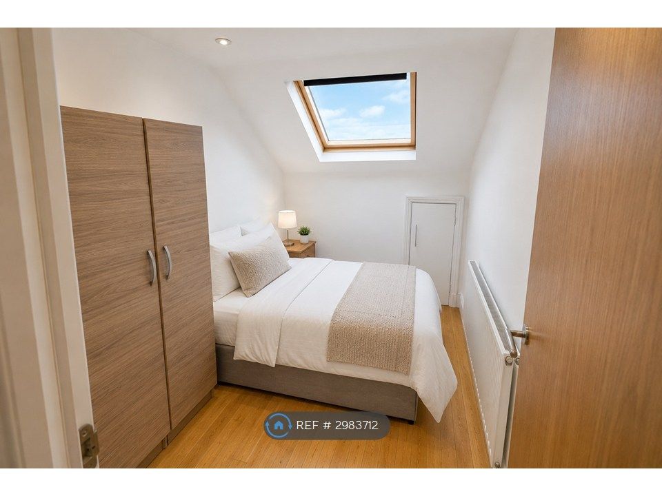Property photo 2 of 3