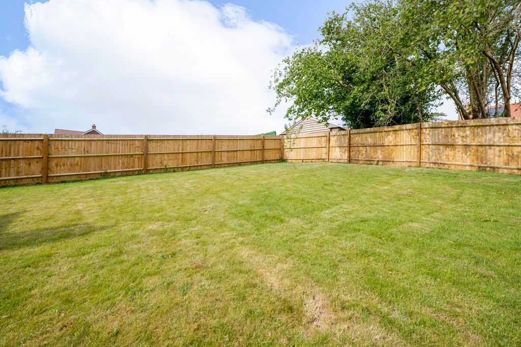 Property photo 3 of 18 Photo 15