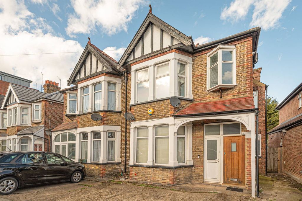 Property photo 1 of 5