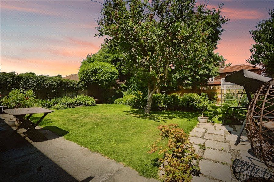 Property photo 2 of 15 Picture No. 18