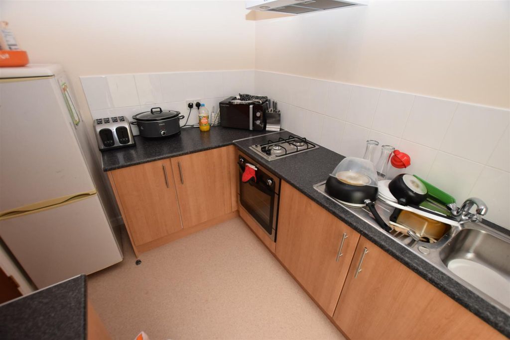 Property photo 3 of 6 1648023