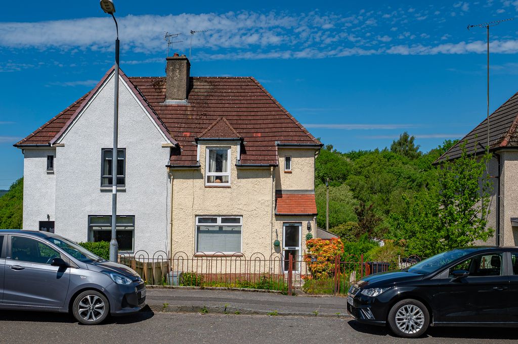 Property photo 1 of 31