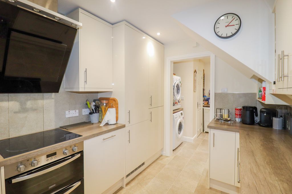 Property photo 3 of 21 Img_9865