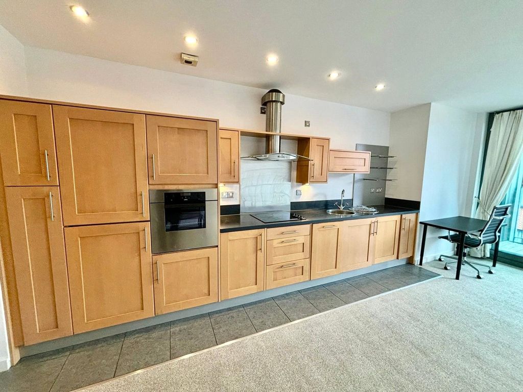 Property photo 3 of 13 Picture No. 06