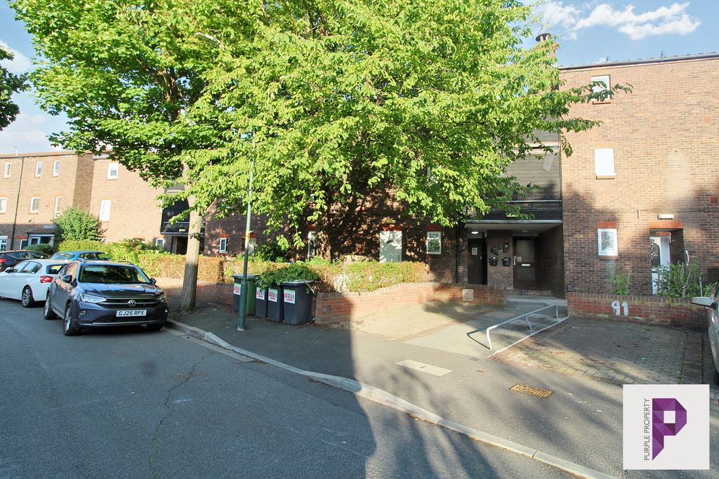 Property photo 1 of 5
