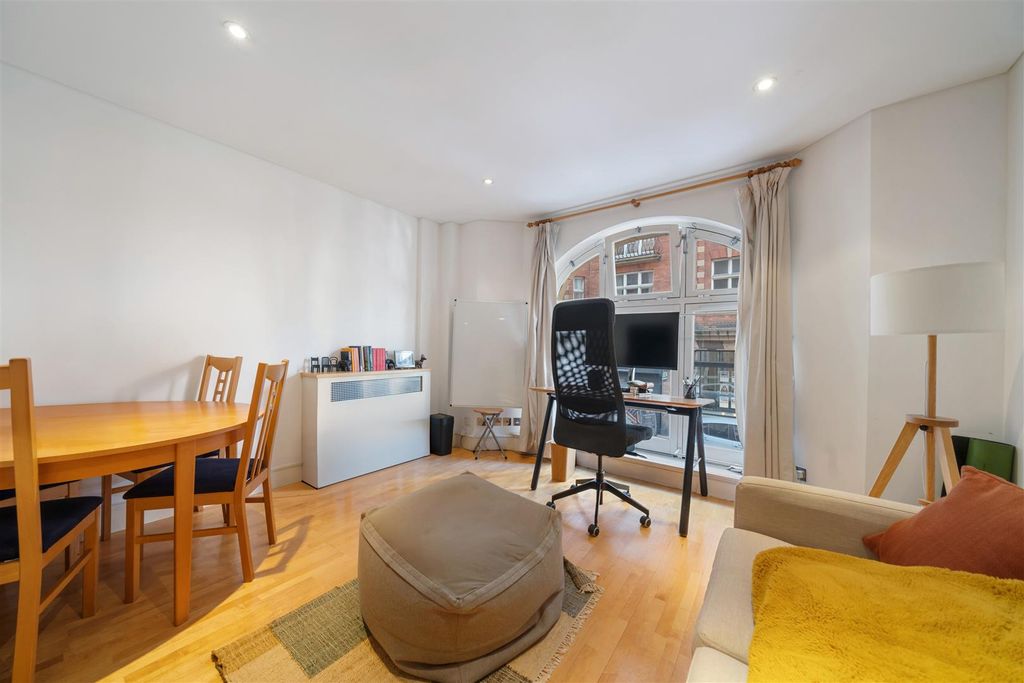 Property photo 3 of 9 3.Jpg