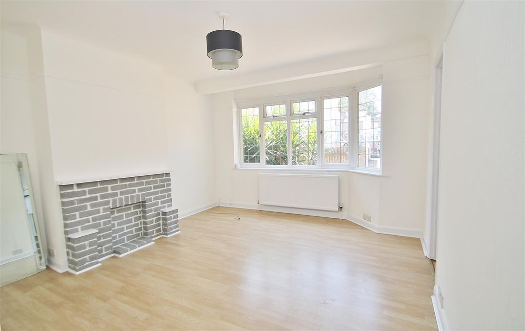 Property photo 2 of 9 Img_7119.Jpg