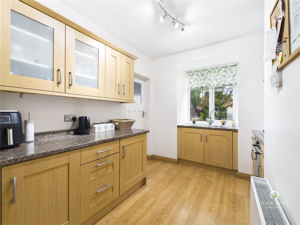 Property photo 3 of 16 Picture No. 01