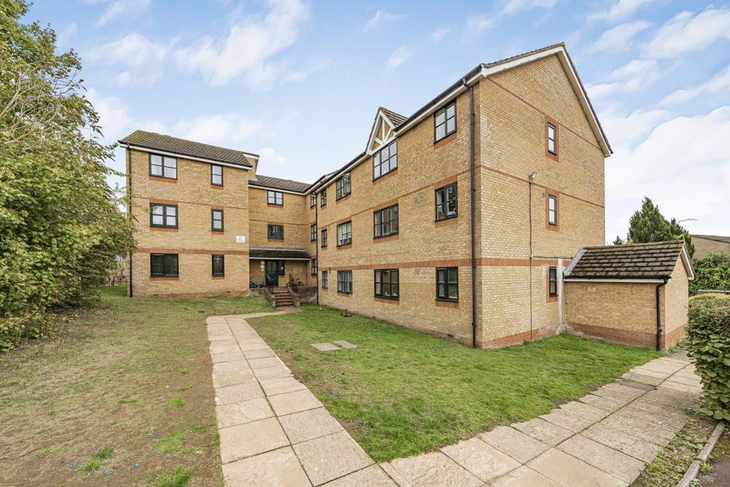 Property photo 1 of 7