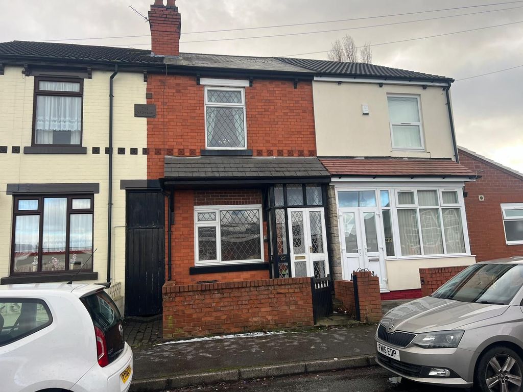 Property photo 1 of 11