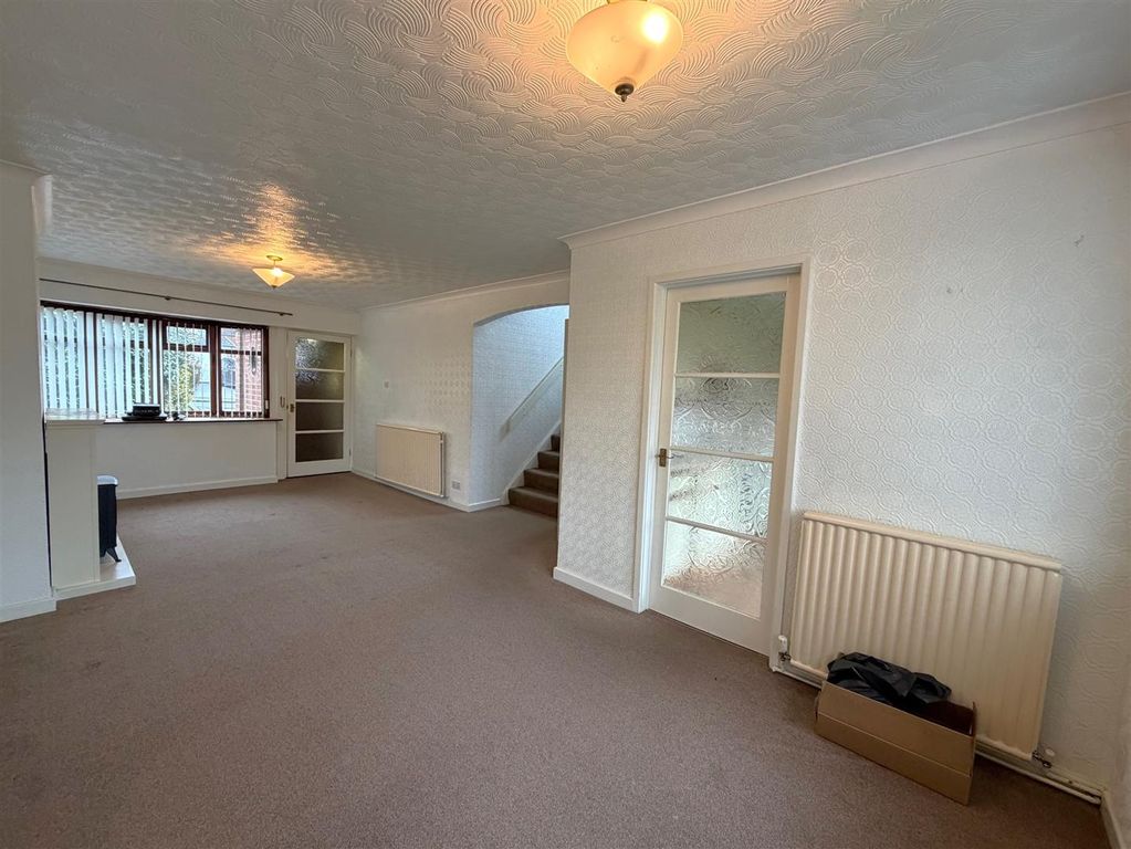 Property photo 3 of 15 B2.Jpeg