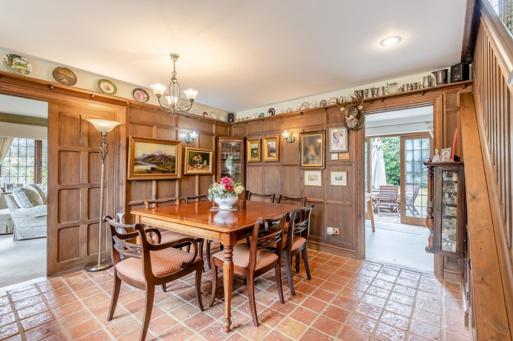 Property photo 2 of 17 Hall/Dining Room